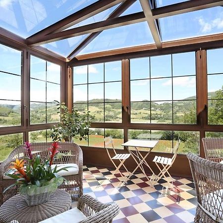 Villa Gelsomina Varano deʼ Melegari Eksteriør billede