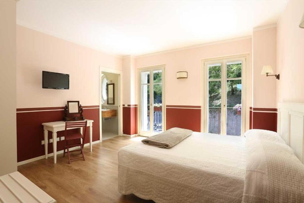 Villa Gelsomina Varano deʼ Melegari Eksteriør billede